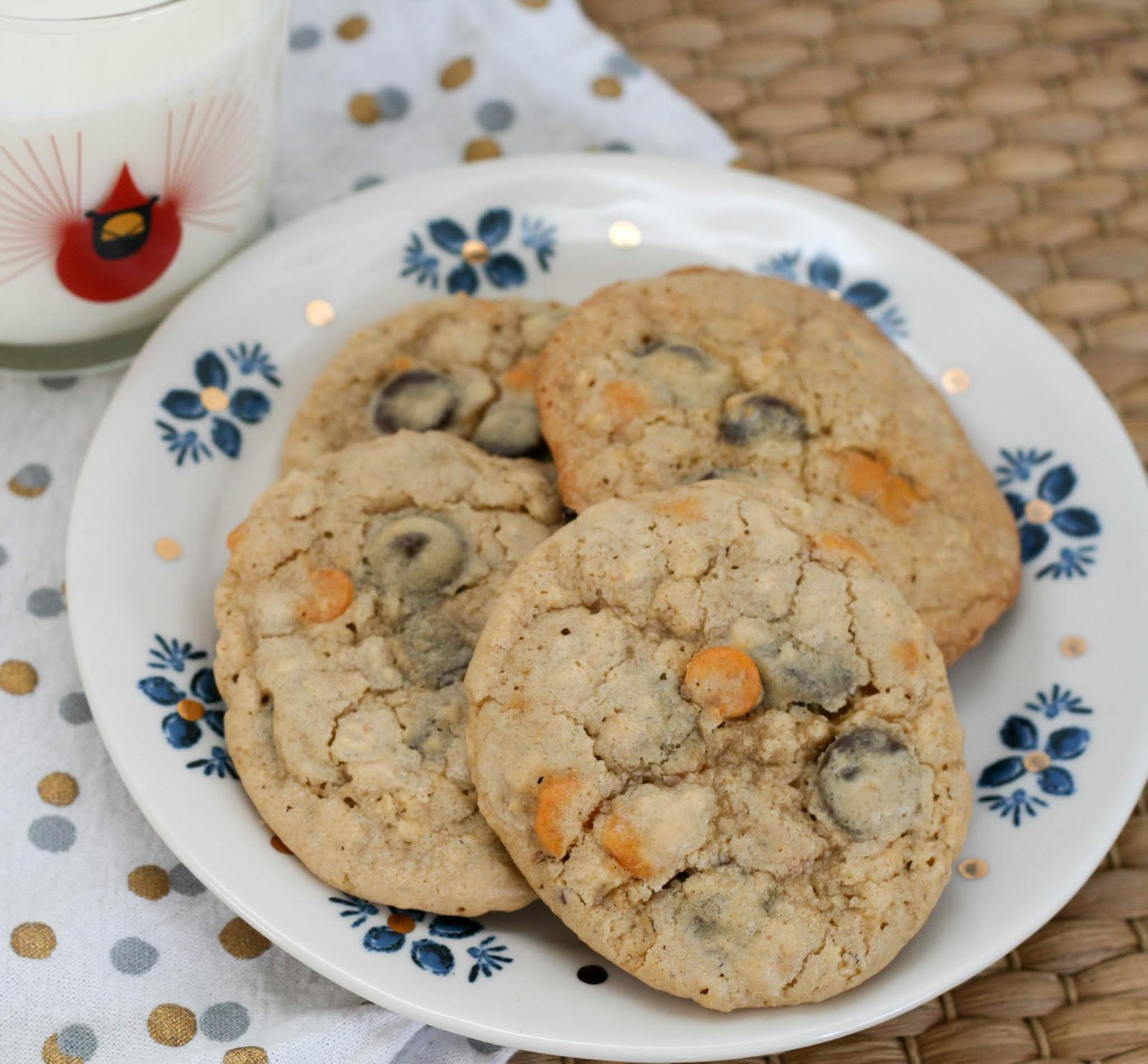 Toasty Oats Cookies with Chocolate and Butterscotch Chips Coconut & Lime