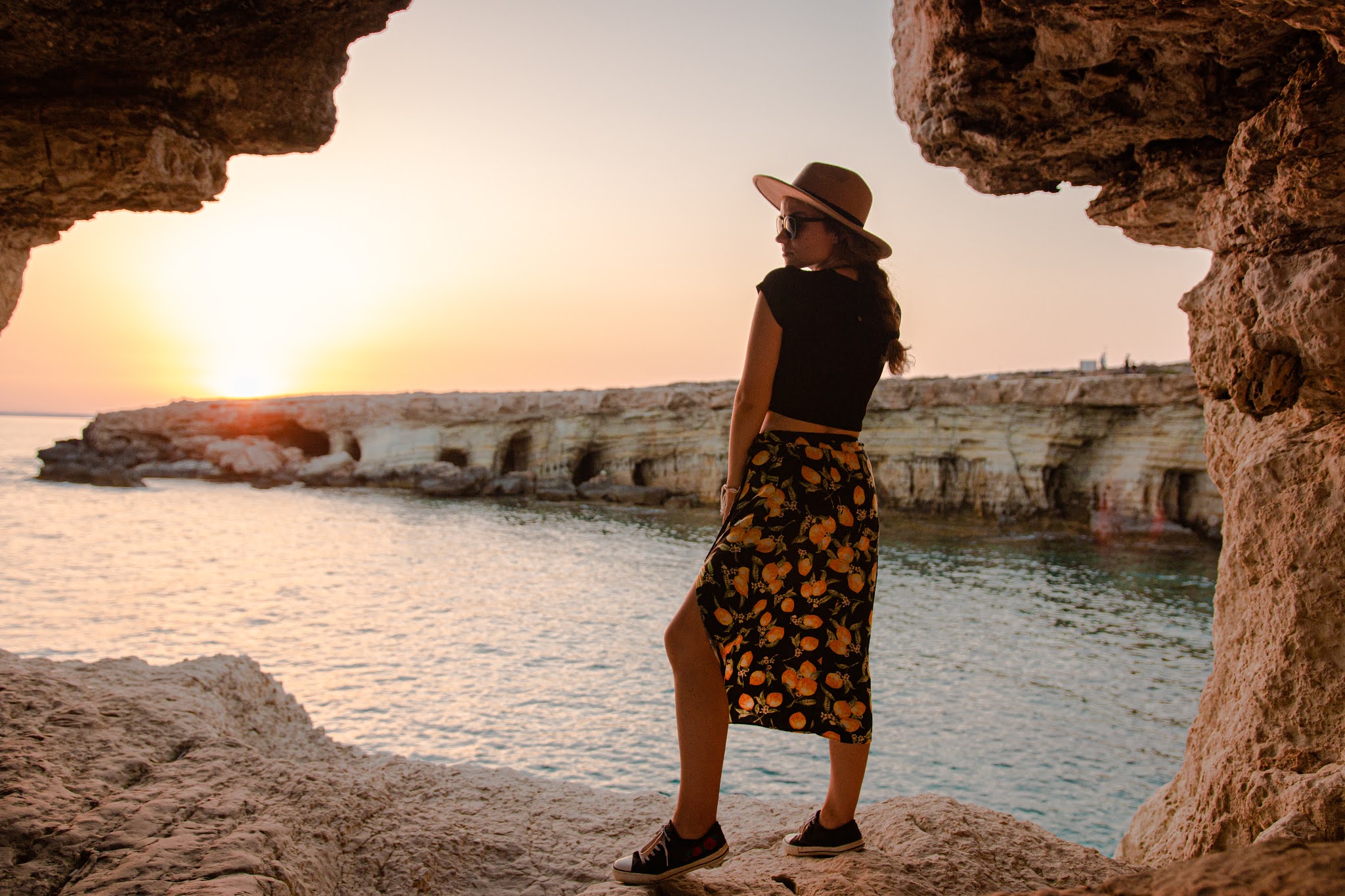 Sea Caves, Cypr, klify, i jaskinie morskie