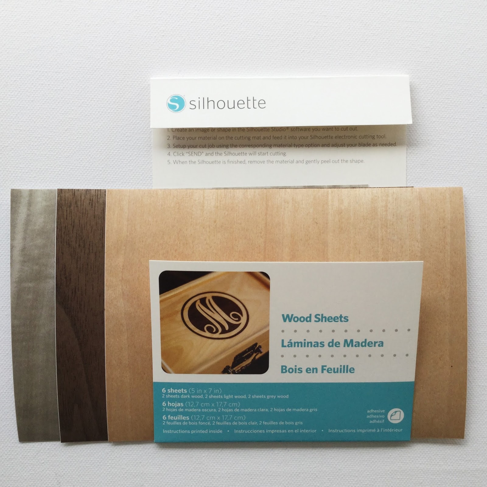 Silhouette UK Using NEW Wood Sheets to Make a Mama Bear Picture