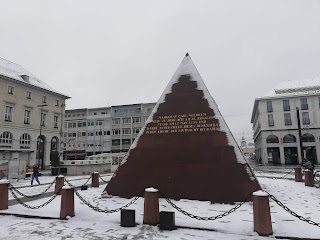 Пирамида Карла III Вильгельма, Рыночная площадь, Карлсруэ