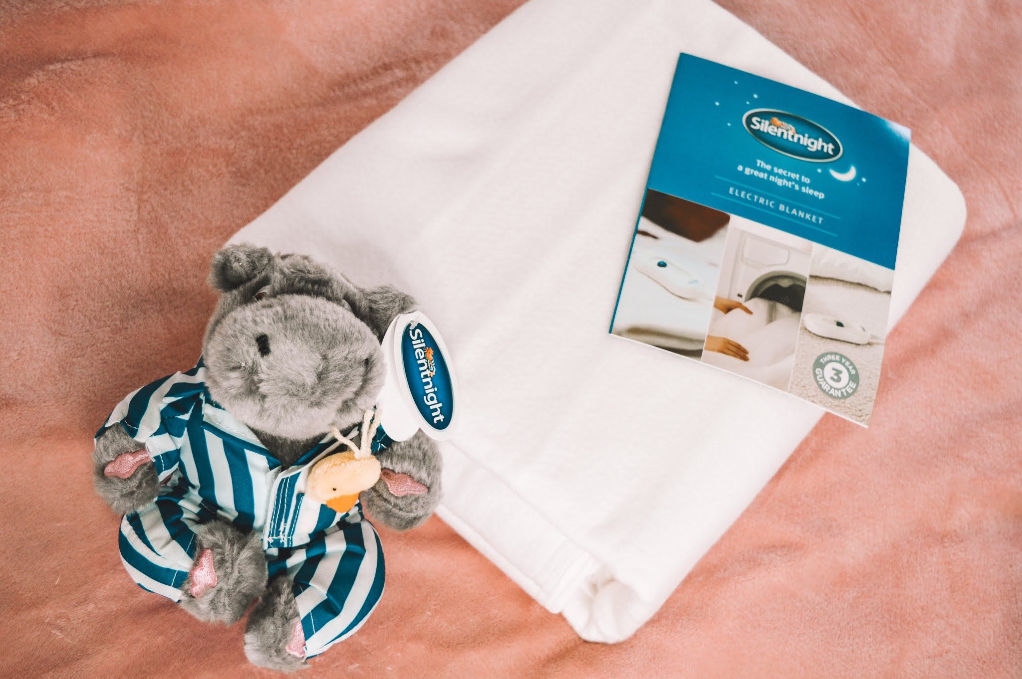 Fashionista Chic Lifestyle Keeping Warm More Sustainably This Winter