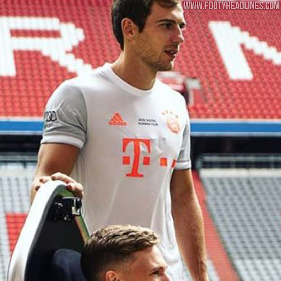 Transfer News Juventus Ahead Of Real Madrid By A Step Towards Van