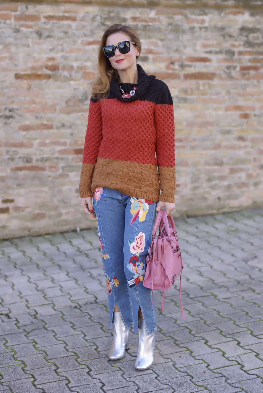Winter Seventies Fashion with a cozy Smash! sweater and silver ankle boots on Fashion and Cookies fashion blog, fashion blogger style