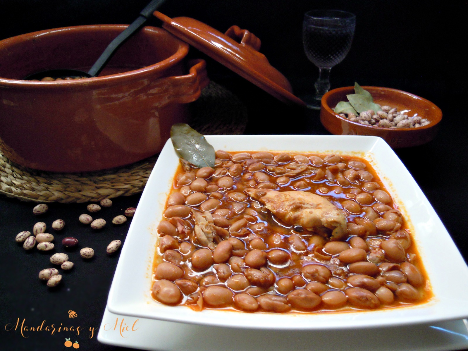Alubias pintas con perdiz en escabeche Mandarinas y miel