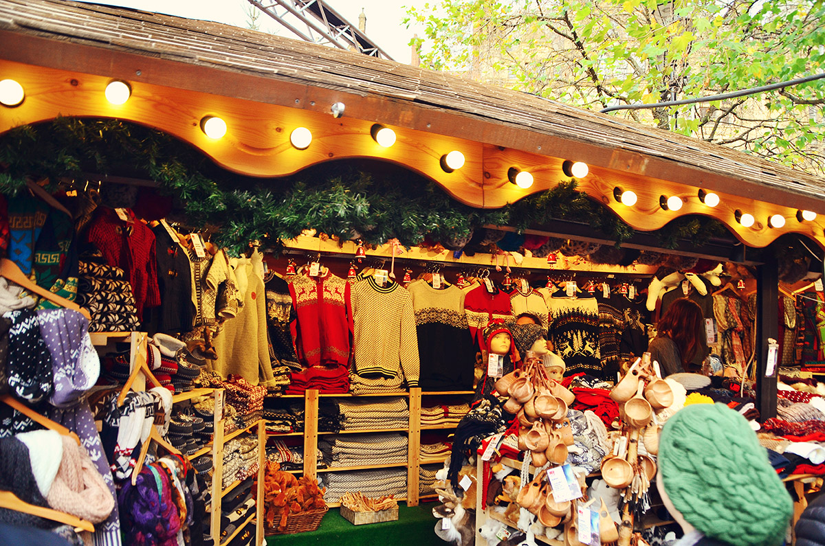 shopping at christmas