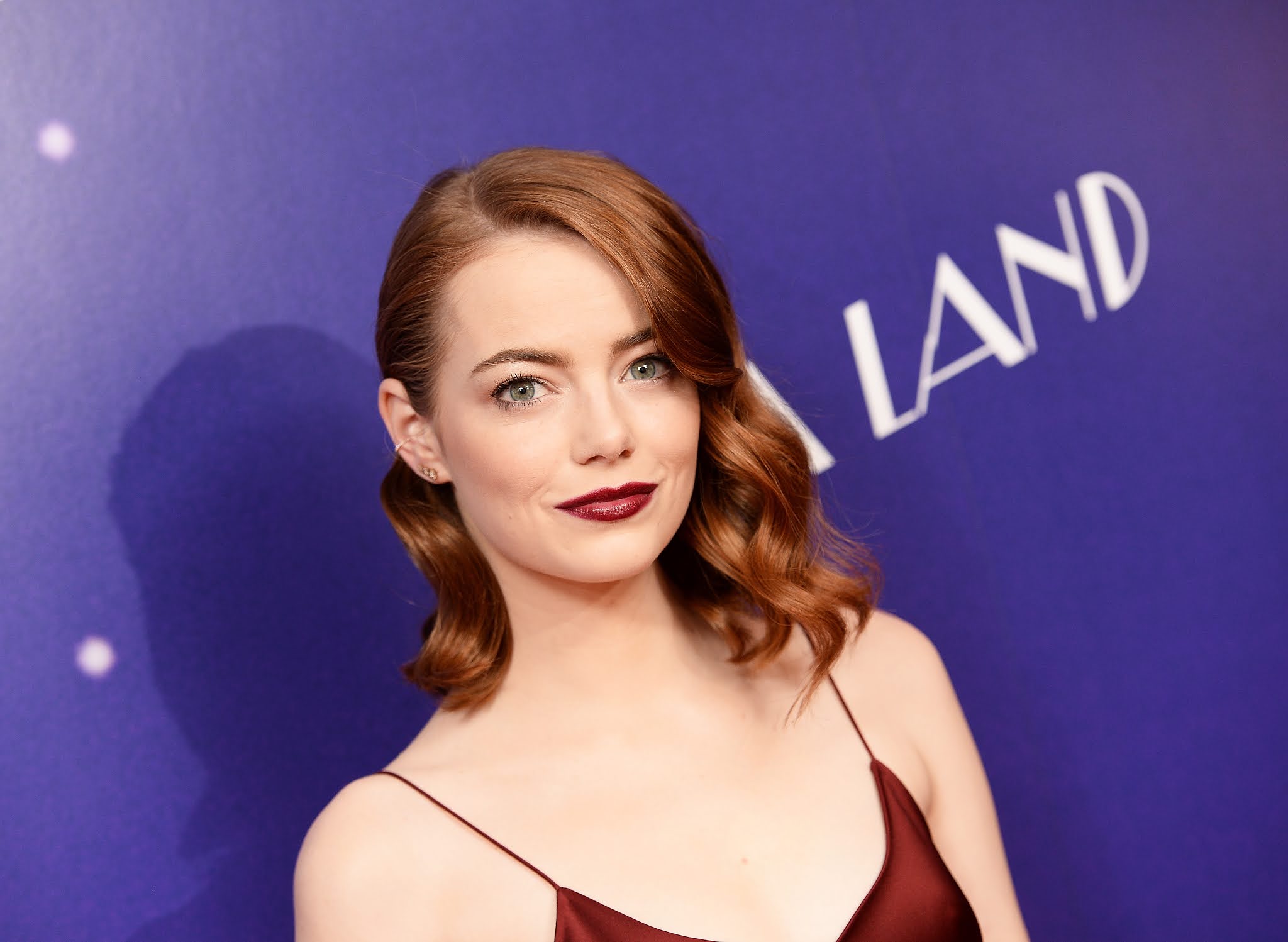 Top 10 hot photos Emma Stone , Bio , Age , Height , BF , Networth