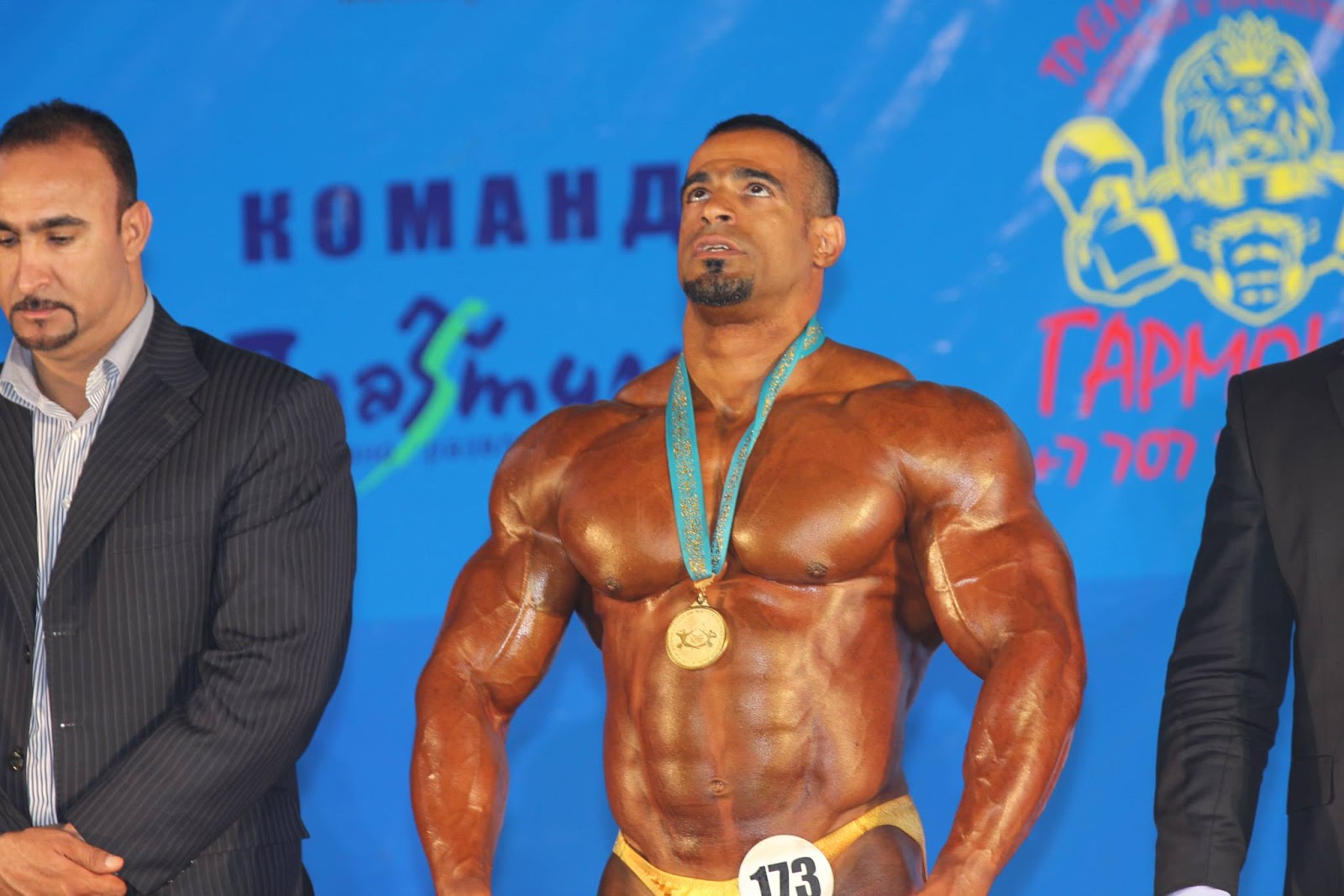 Muscle Lover Kuwaiti bodybuilder Abdulhadi Al Khayat