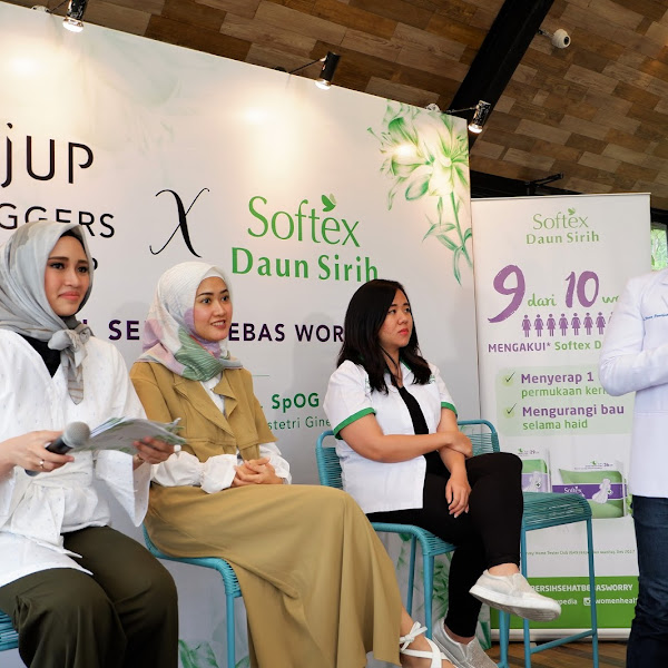 Ngobrol Sehat Bebas Worry Bersama HIJUP dan Softex Daun Sirih