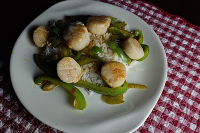 Scallops and Peppers: photo by Cliff Hutson