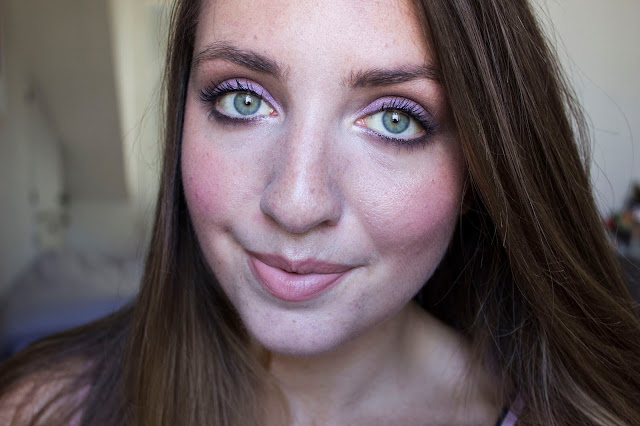 Make-up pastel et glow