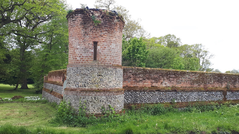 Perimeter walls at Bessingham Manor