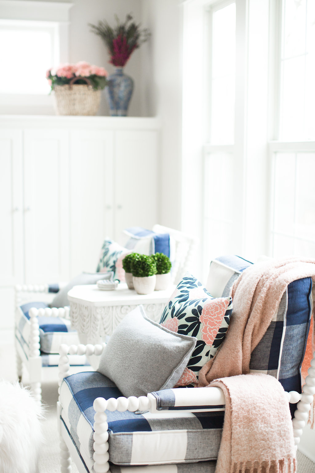 View From My Heels Springintohome Tour Bria Hammel Interiors The Dining Room Is A Gorgeous E And How Cute All Ready For Easter I M In Love With Wallpaper By Farrow Ball Recently Got Sample Of