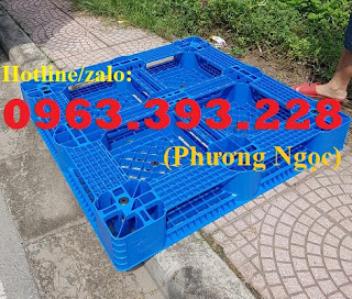 Pallet nhựa nâng hàng, pallet kê hàng, pallet nhựa cũ, pallet nhựa giá rẻ 88c60eec4814af4af605