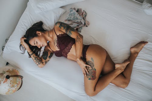 Nude Sleep in Panty and Bra chillyblog.com Nude Sleep in Panty and Bra