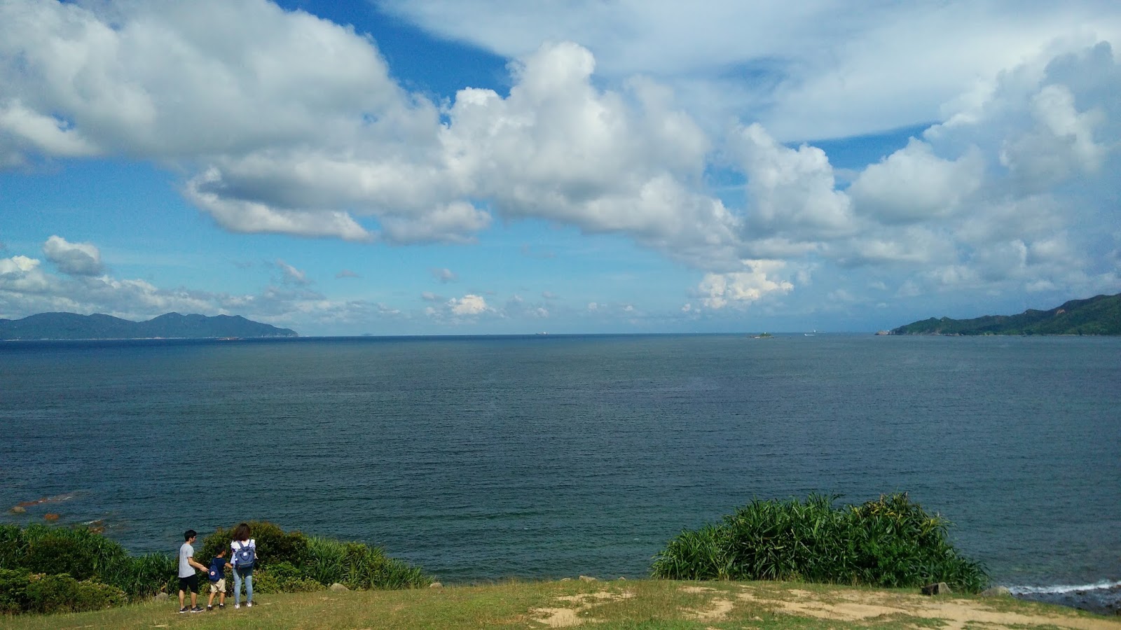 黑老闆說︱香港塔門半日遊 黑老闆香港塔門半日遊_往東眺望是…匪區東坪洲。