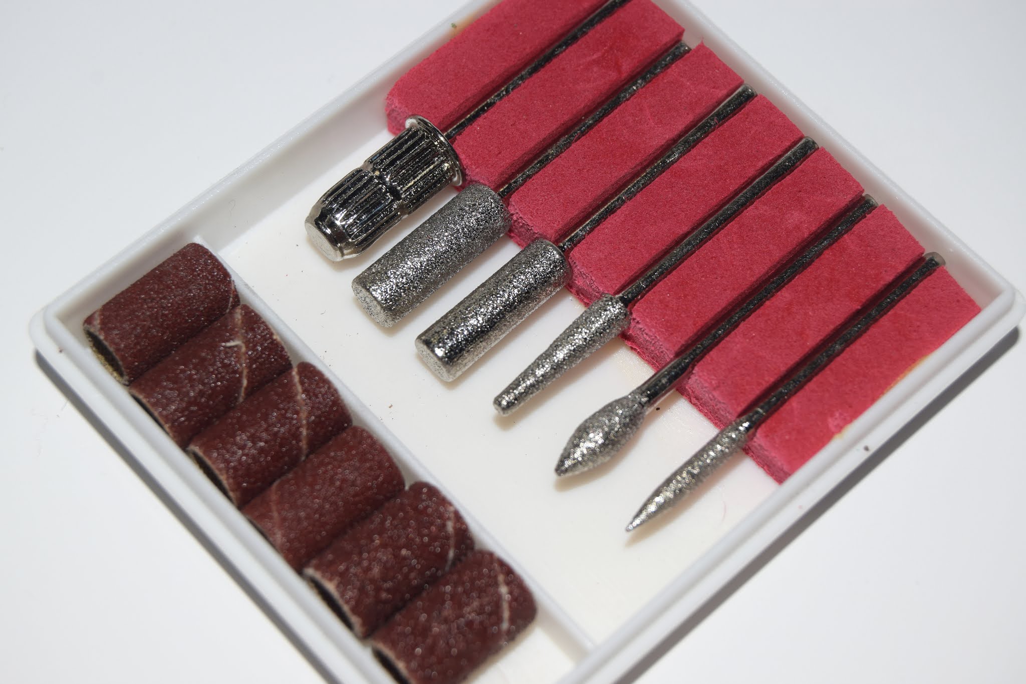 CristiNails: Cómo utilizar este torno y para qué sirve cada punta