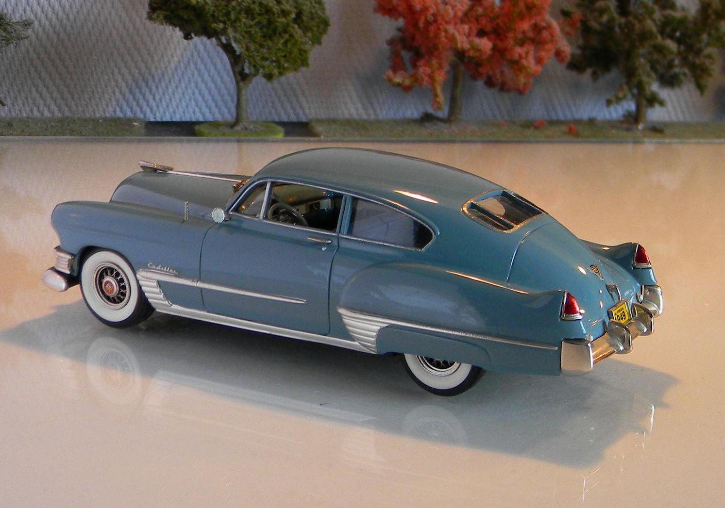 Voitures américaines 1/43 Motor City USA MC 19 Cadillac 1949