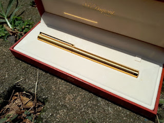 Pulpen Mewah S.T. Dupont Seri 5E5BC94 Classic 18K Gold Pen With Original Red Dupont Box