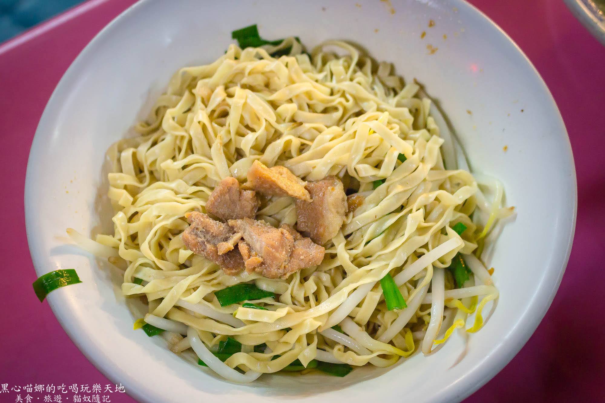 高雄苓雅︱光華夜市香菇肉燥飯 每個人心中都有一碗第一名的肉臊飯,我愛的是這家,你呢?