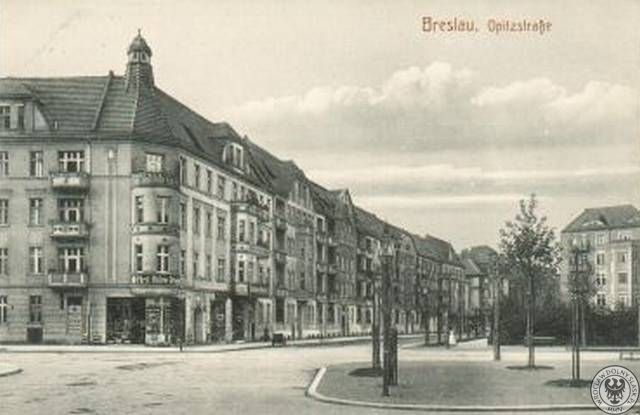 https://1.bp.blogspot.com/-FSY4EJ_MZsE/TqRQpfuRBPI/AAAAAAAAAWs/wATjRUwrvUU/s1600/perecaprzedwojna.jpg