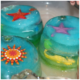 Icy Ocean Sensory Play and Ice Melt from Little Bins for Little Hands
