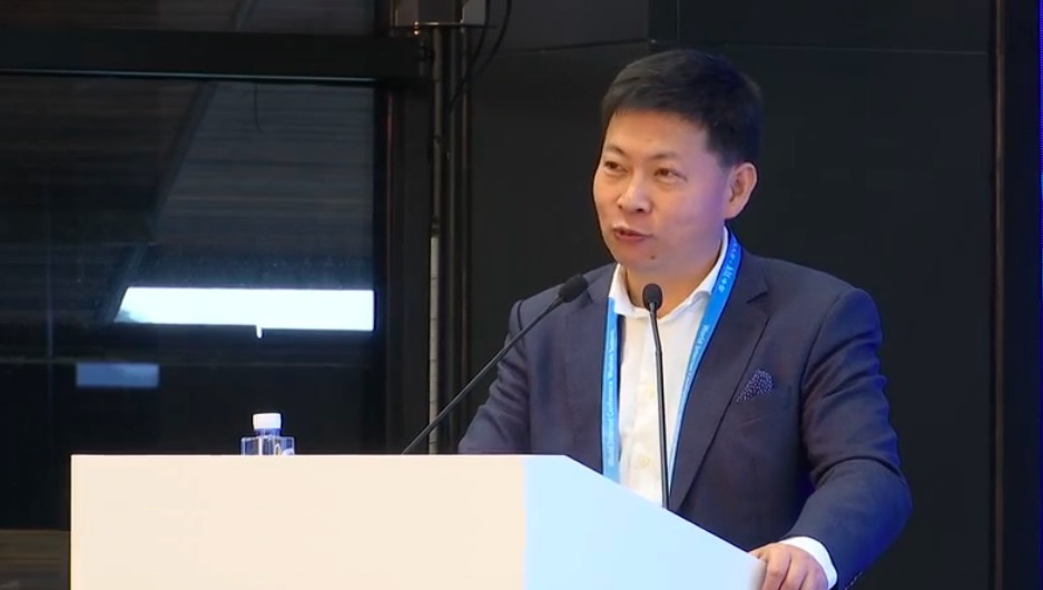 Technology Charger Richard Yu Companies not focused on user