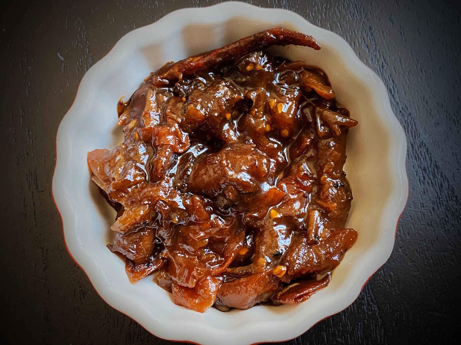 Aparna's Cookbook Tomato chutney with dates and jaggery