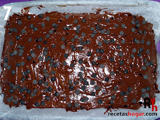 Bizcochón de chocolate con pepitas - Paso-7