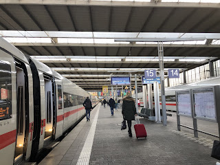 ドイツの新幹線、ICEに乗る！