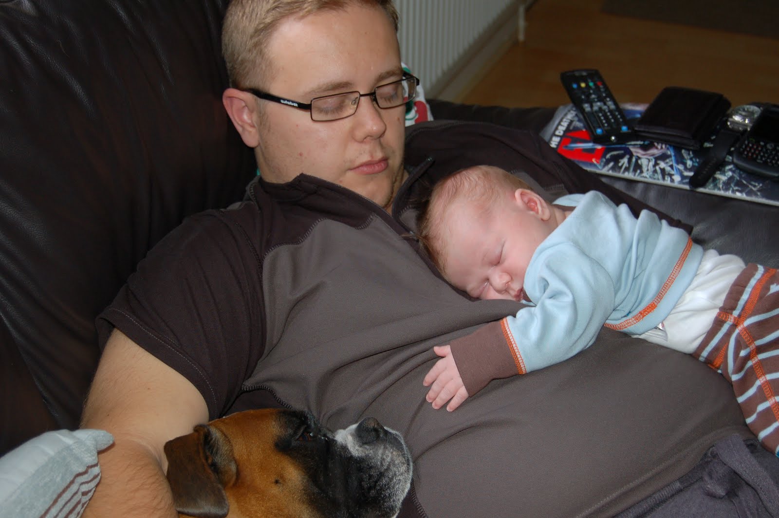 babies-sleeping-safely-co-sleeping-unsafely-it-happens-more-than-you