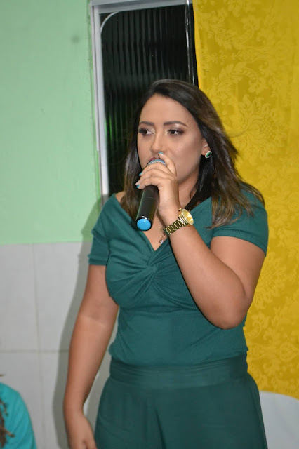 “APRENDI A LIDAR COM A VIDA OLHANDO PRIMEIRO PARA O INTERESSE COLETIVO” DISSE DYANA.