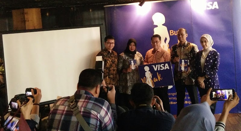 Tips Mengatur Keuangan Bisnis dan Keluarga dari #ibuberbagibijak2019 Untuk Meraih Kebebasan Finansial