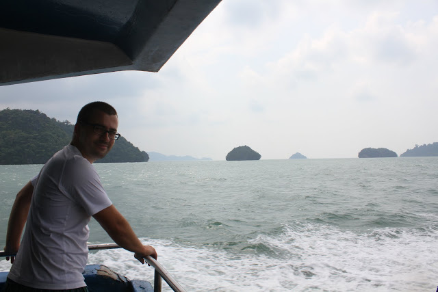 Visitar LANGKAWI e explorar as belas praias da ilha a partir de Penang | Malásia