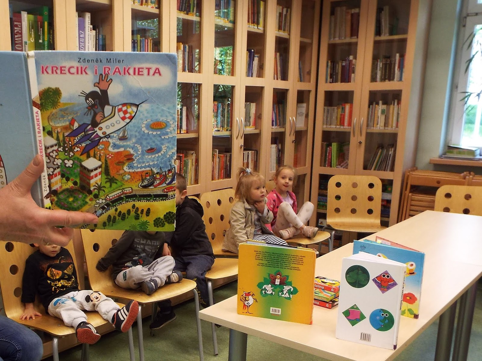 Przypomnij Sobie Poznane W Klasie 6 Bajki Biblioteka na 6: Czeskie bajki