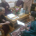 နိုင္ငံေတာ္၏ အတုိင္ပင္ခံ ပုဂၢိဳလ္ ေဒၚေအာင္ဆန္းစုၾကည္ မိုင္းဘုန္းဆရာေတာ္ဘုရားျကီးအား ဖူးေျမာ္ၾကည္ညဳိ