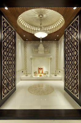 कैसा हो आपका पूजा घर, जानने  के लिए 8 चीजें पढ़ें जो आप का भाग्य बदल सकती हैं