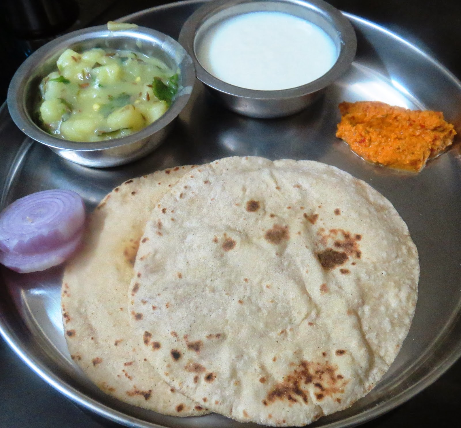 ಅಡಿಗೆ - Adige: Bombay Saag + Soft Chapatis