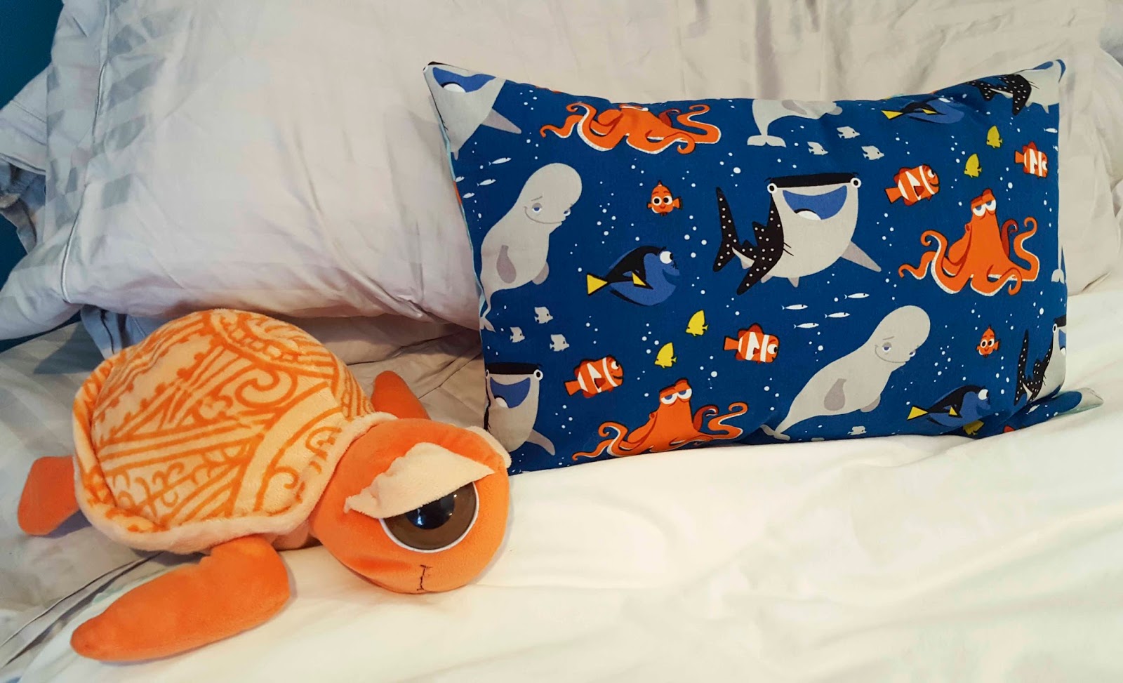 finding dory pillow