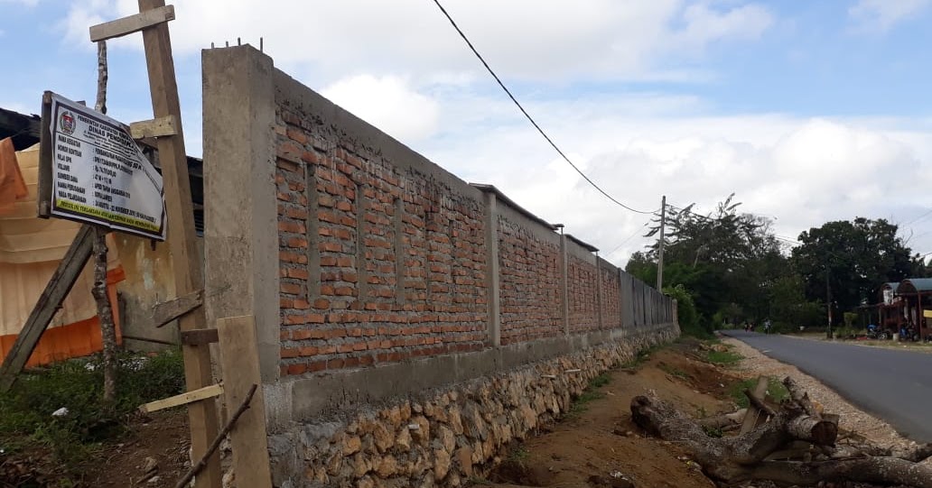 Di Sorot Pembangunan Pagar Keliling Di Sd Negeri Huta Baris Lintong Ni Huta Di Duga Tidak Sesuai Rab Fikiran Sumut