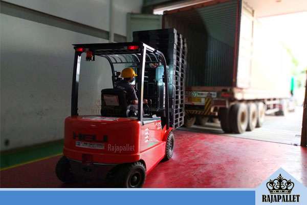 Pengiriman pallet plastik 380 pcs