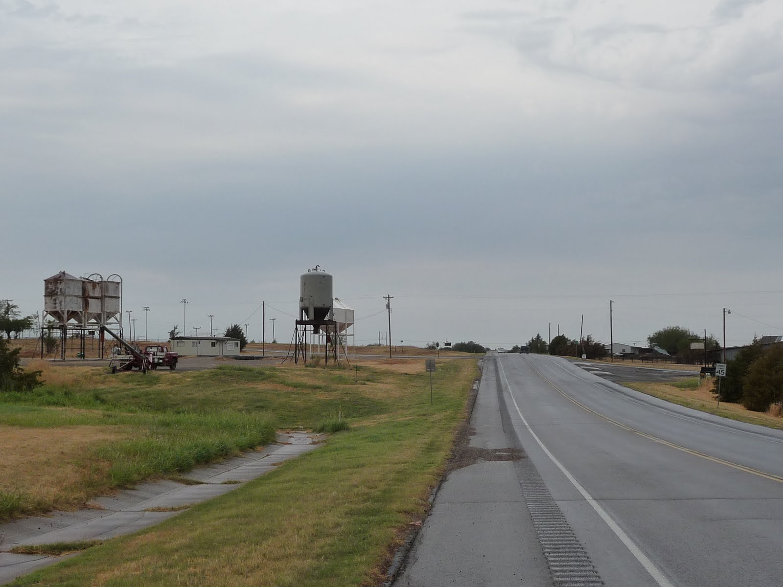 seniors walking across america DAY 242 RINGLING WAURIKA, OKLAHOMA