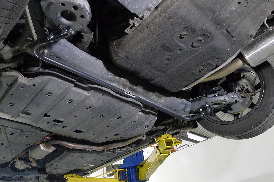 SUPERCIRCUIT CHASSIS STRENGTHENING BARS: Honda CR-Z Rear Anti-roll Bar