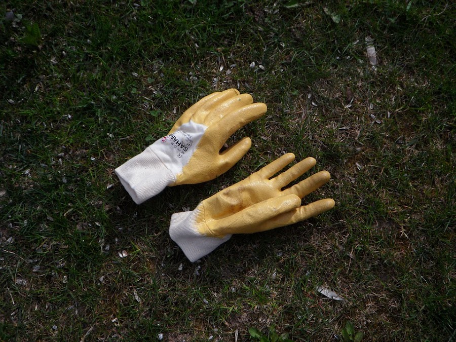 guantes de jardín
