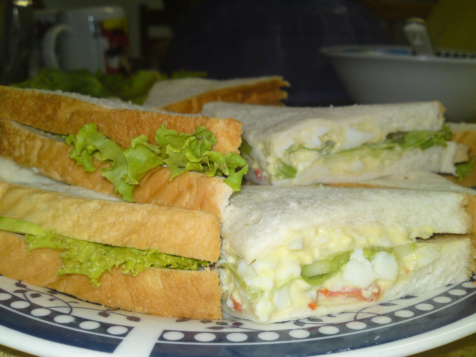 DARI DAPUR ORANG KAMPUNG SANDWICH TELUR