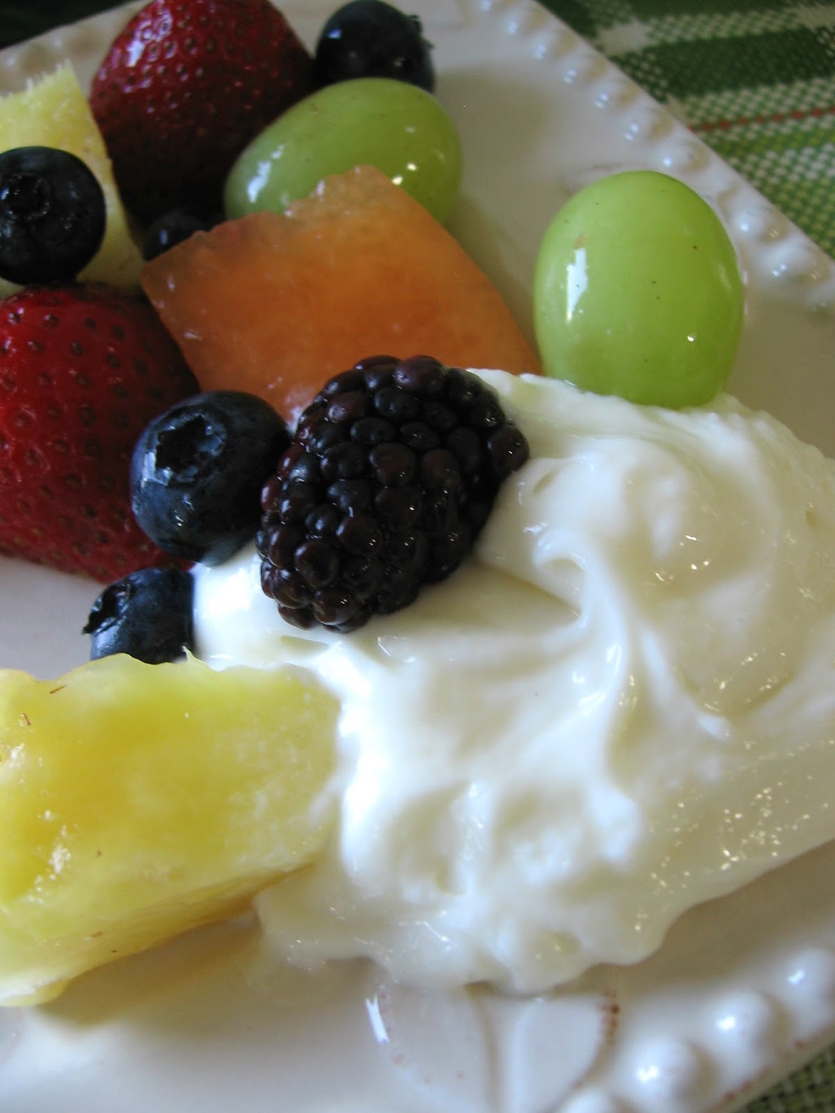 cookin' up north Marshmallow Fruit Dip