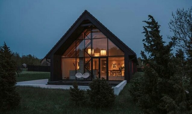 modern small glass house designs