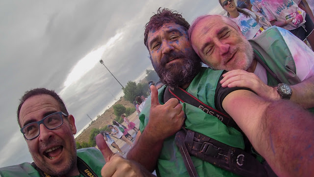 Fotográfos en la Holi Run Zaragoza 2015 - Puerto venecia