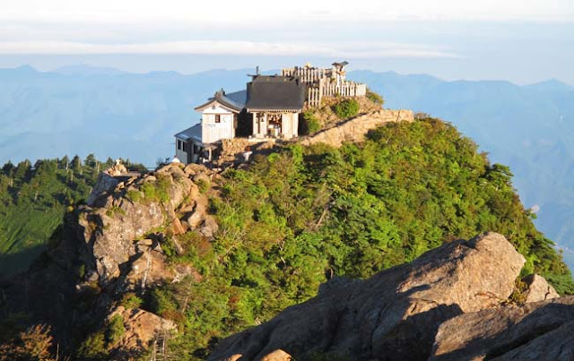 Mt Ishizuchi 15 Recommendation Mountains to Visit in Japan