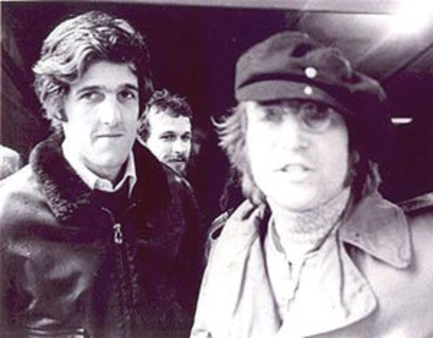 JOHN KERRY AND BEATLE JOHN LENNON COMING OUT OF THE NEW YORK CI