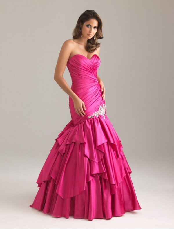 LONG PROM HAIRSTYLES MERMAID PROM DRESSES GIVE YOU SEA MAID LOOK